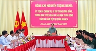 阮仲义同志视察34军团
